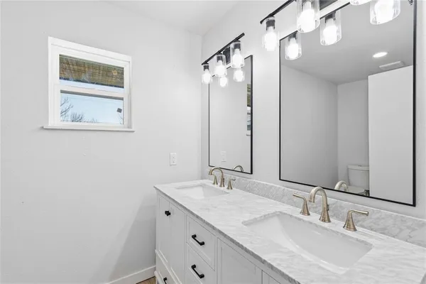$338,000 | 603 North Pearl Street, Comanche, TX 76442