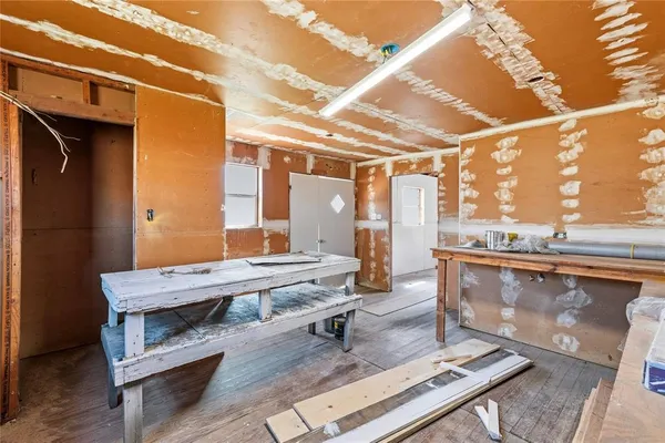 $338,000 | 603 North Pearl Street, Comanche, TX 76442