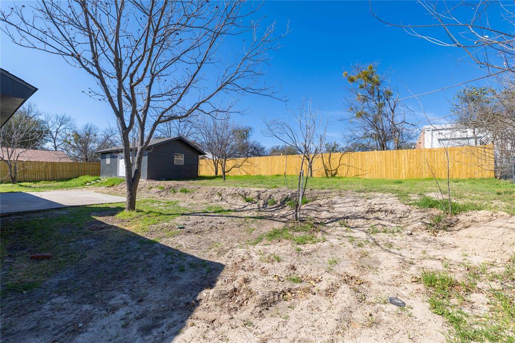 603 North Pearl Street Comanche, TX 76442 - Photo 33 of 40