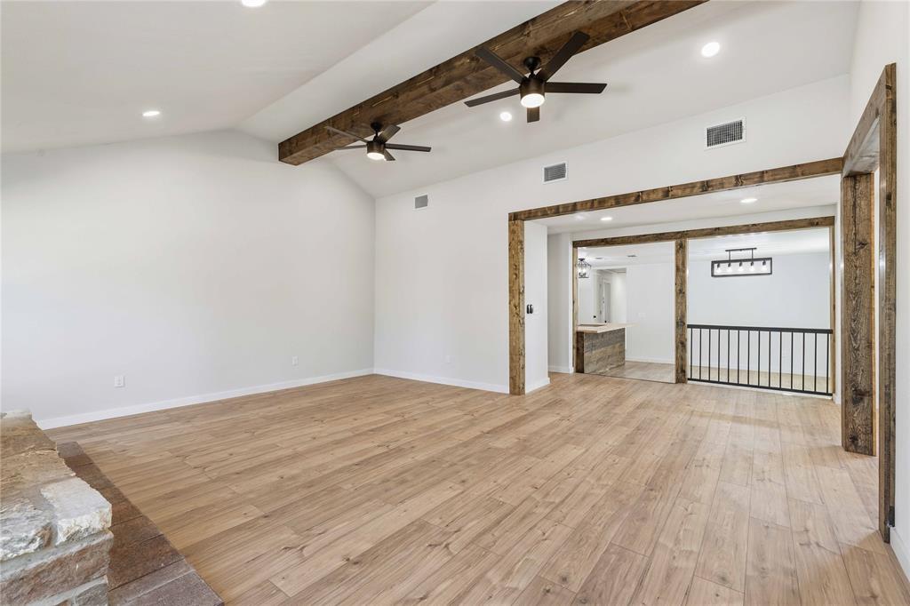 603 North Pearl Street Comanche, TX 76442 - Photo 8 of 40