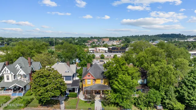 $1,100,000 | 808 North 4th Avenue, Knoxville, TN 37917