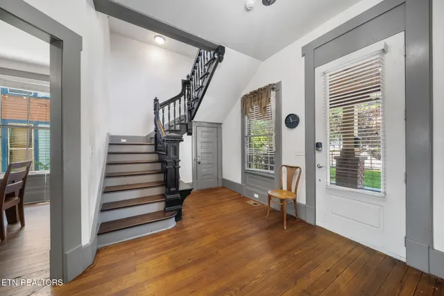 $1,100,000 | 808 North 4th Avenue, Knoxville, TN 37917