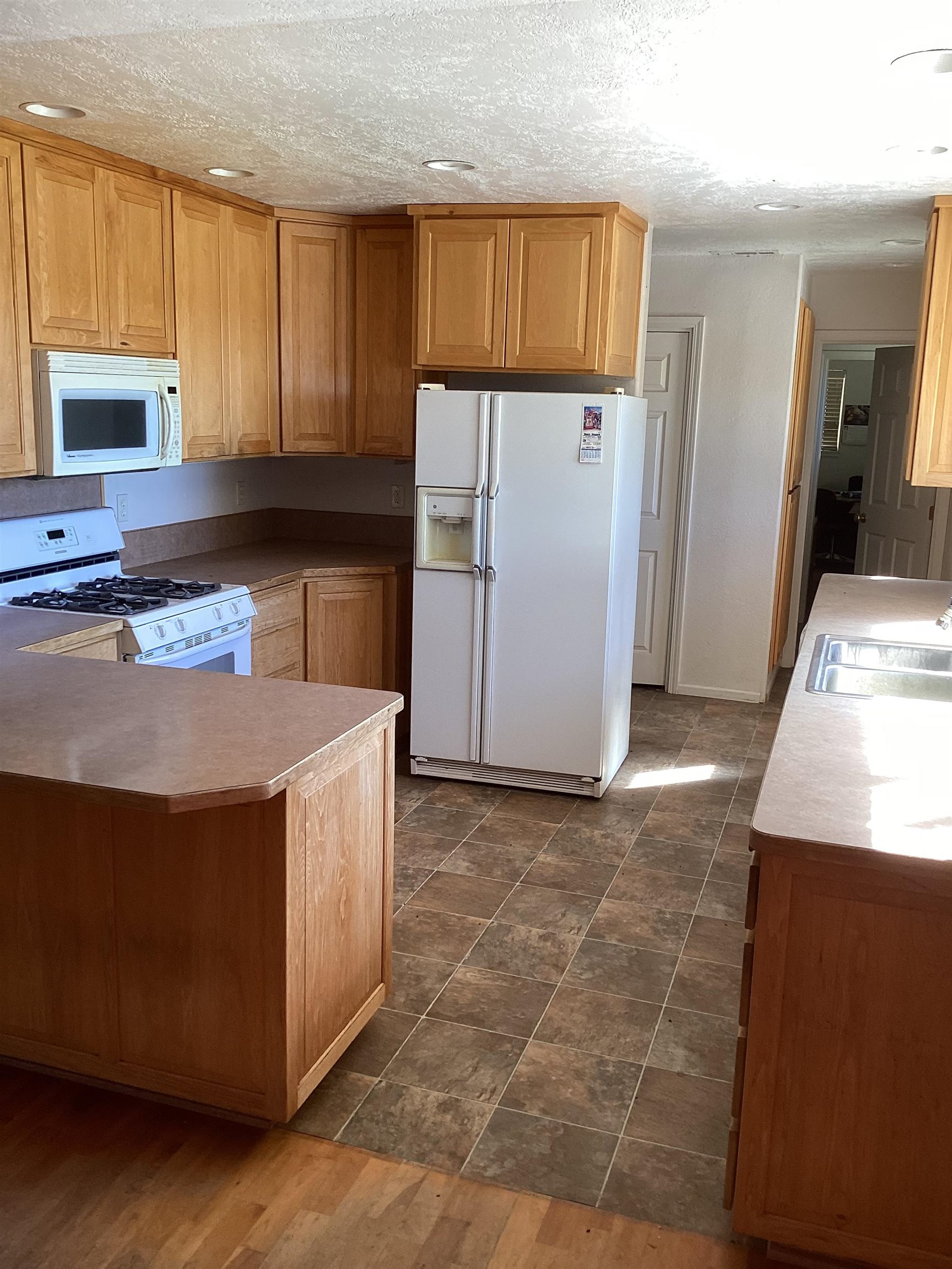 7001 East Butte Valley Road Macdoel, CA 96058 - Photo 5 of 16