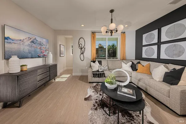 $709,990 | 5218 Blossom Circle, Richmond, CA 94804