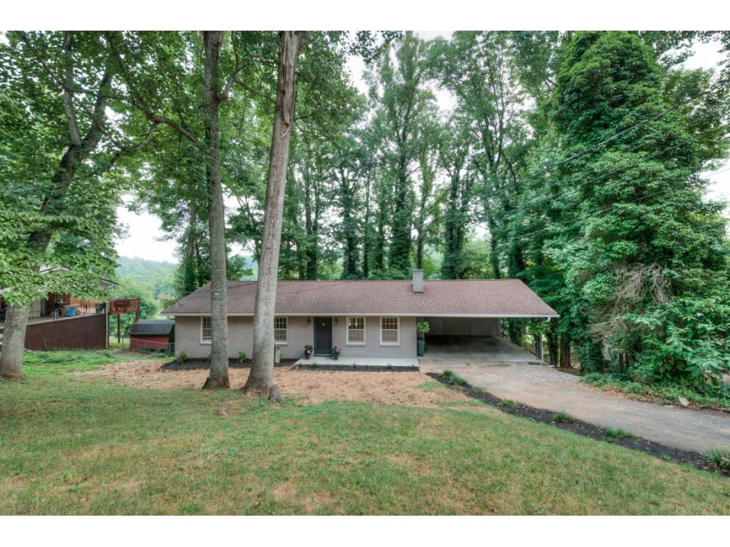 328 Mockingbird Road Bristol, TN 37620 - Photo 1 of 26 Photo 1