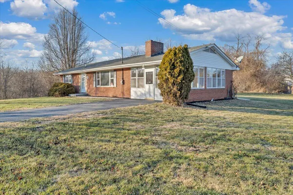 a view of a house with a outdoor space