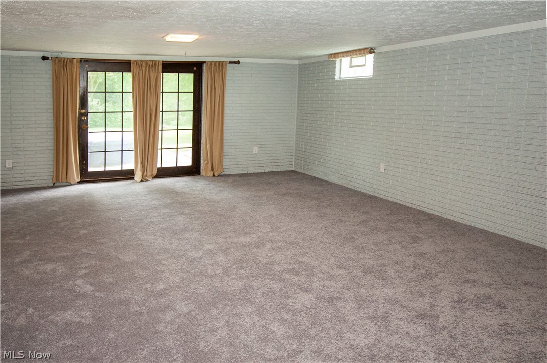9862 Fair Road Strongsville, OH 44149 - Photo 16 of 21 family room