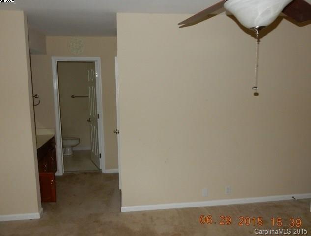 7822 Robin Crest Road Charlotte, NC 28226 - Photo 17 of 21 Gallery Image 17