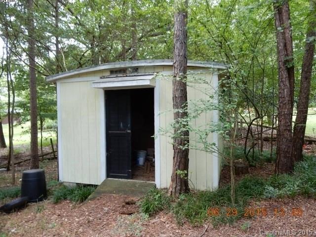 7822 Robin Crest Road Charlotte, NC 28226 - Photo 4 of 21 Gallery Image 4
