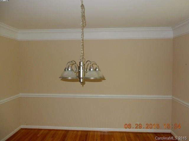 7822 Robin Crest Road Charlotte, NC 28226 - Photo 8 of 21 Gallery Image 8