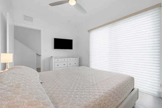 $9,800 | 1367 North Ocean Boulevard, Pompano Beach, FL 33062