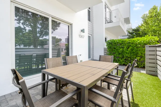 $9,800 | 1367 North Ocean Boulevard, Pompano Beach, FL 33062