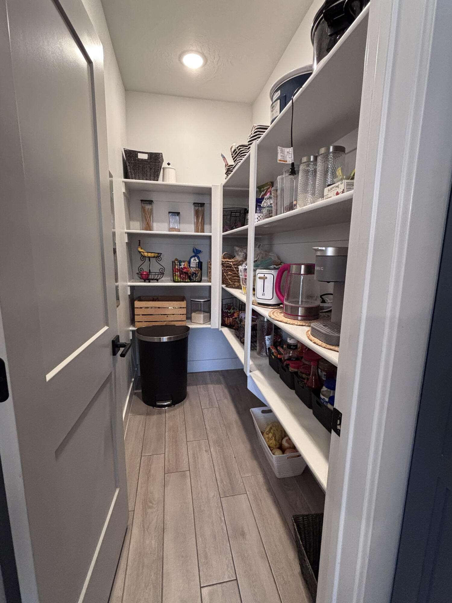 429 Treasure Valley Road Washington, UT 84780 - Photo 11 of 35 Pantry_IMG_4721