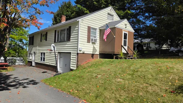 $269,000 | 281 Sunset Terrace Extension, Derby, VT 05830