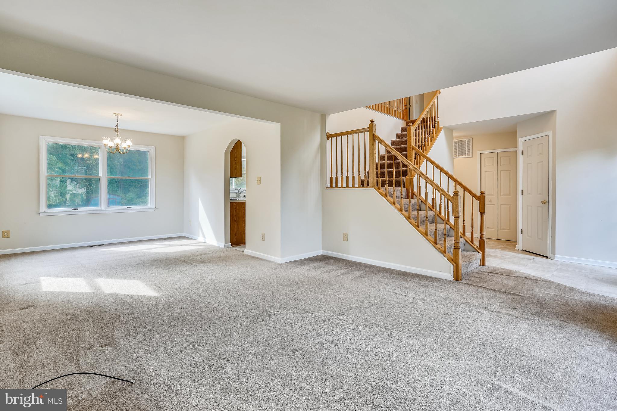 16312 Quail Ridge Drive Rixeyville, VA 22737 - Photo 15 of 52 Living Room