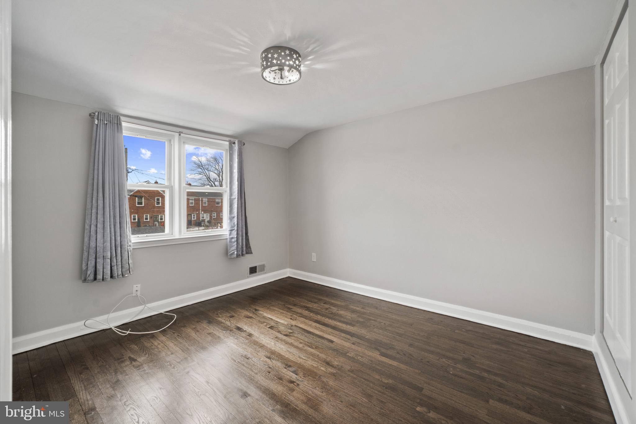 4923 St Gemma Road Baltimore, MD 21229 - Photo 13 of 25