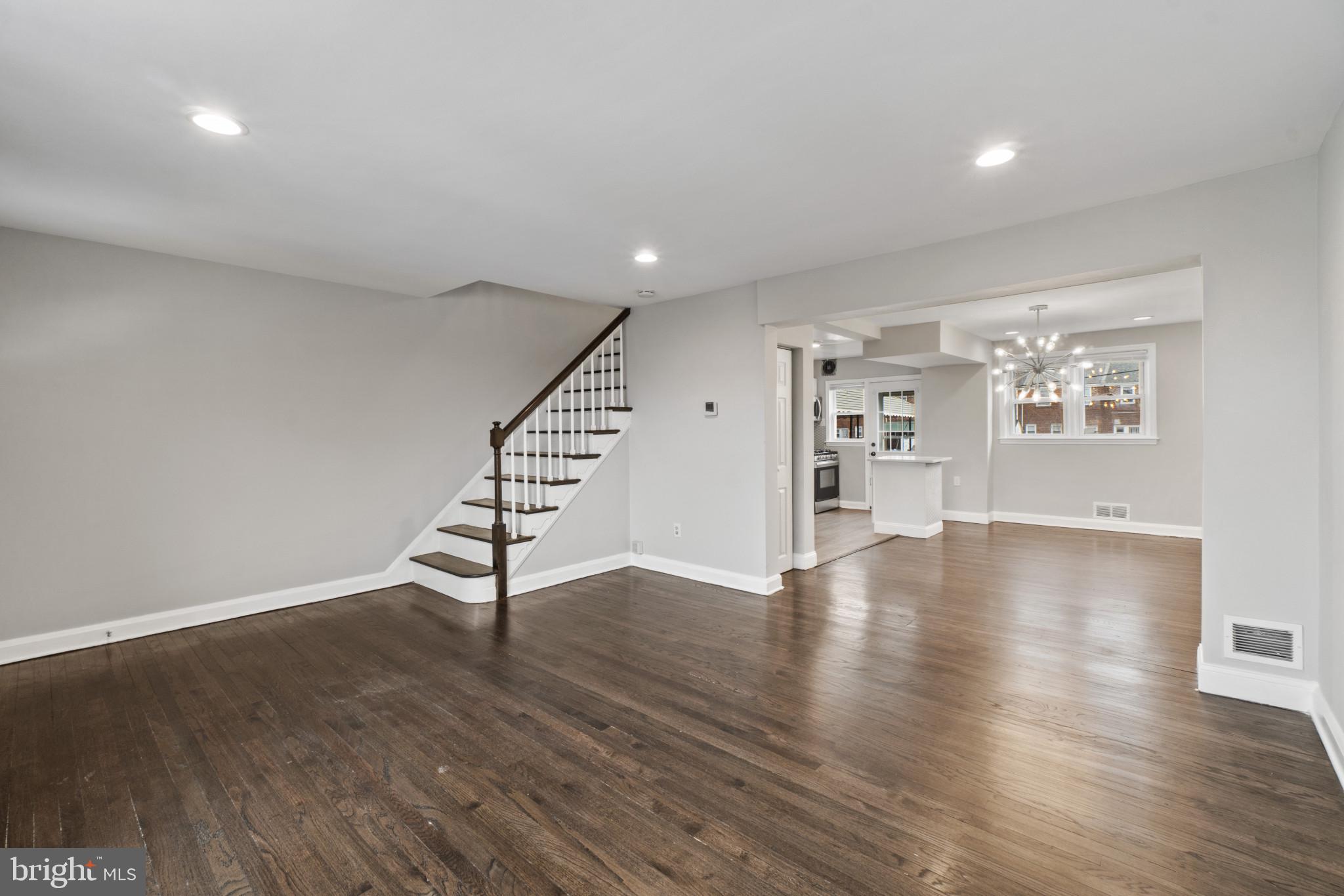 4923 St Gemma Road Baltimore, MD 21229 - Photo 5 of 25