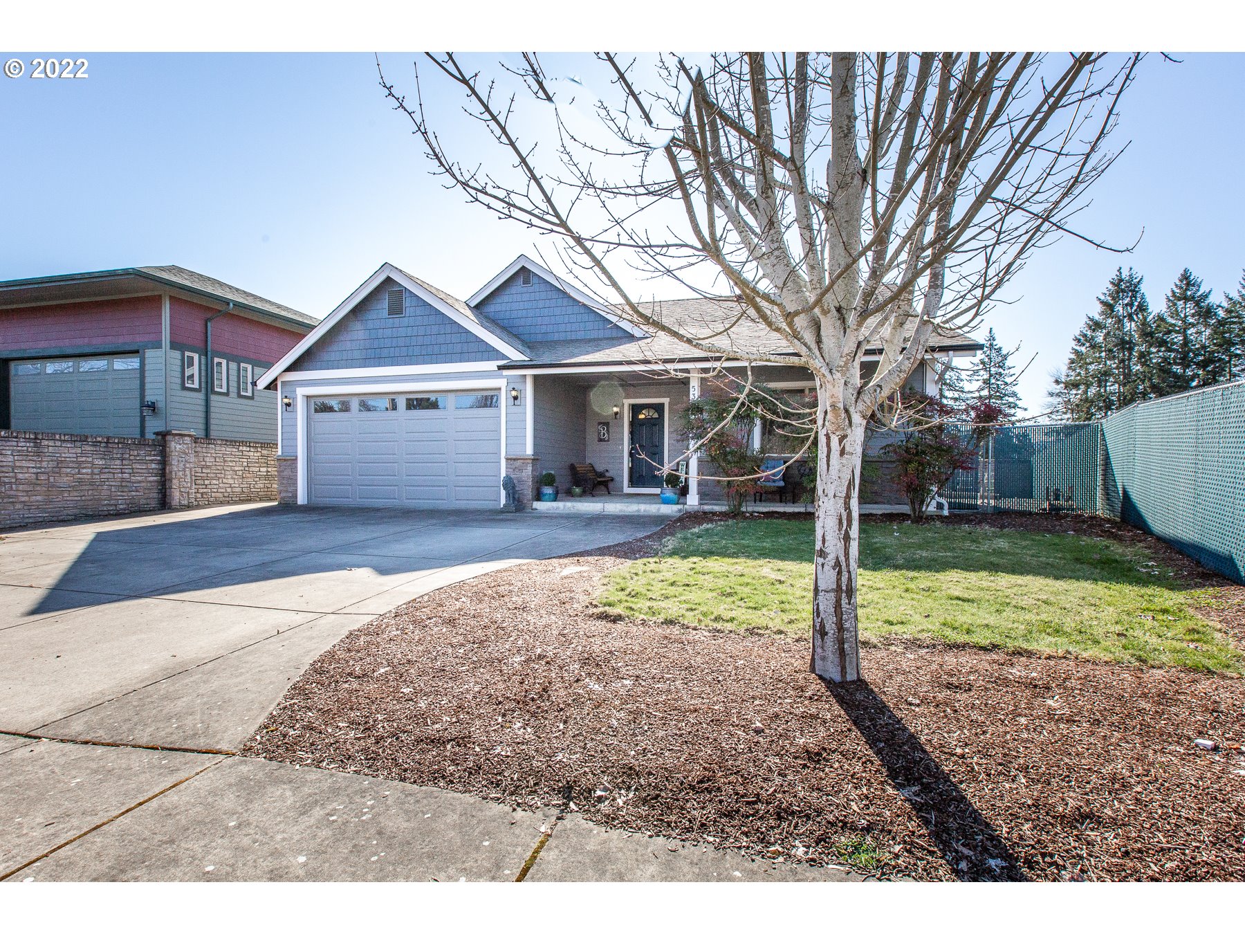 5363 I Street Springfield, OR 97478 - Photo 3 of 29 a front view of a house with a yard and porch