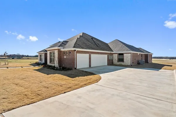 $7,200 | 1607 Pebble Beach Lane, Cedar Hill, TX 75104