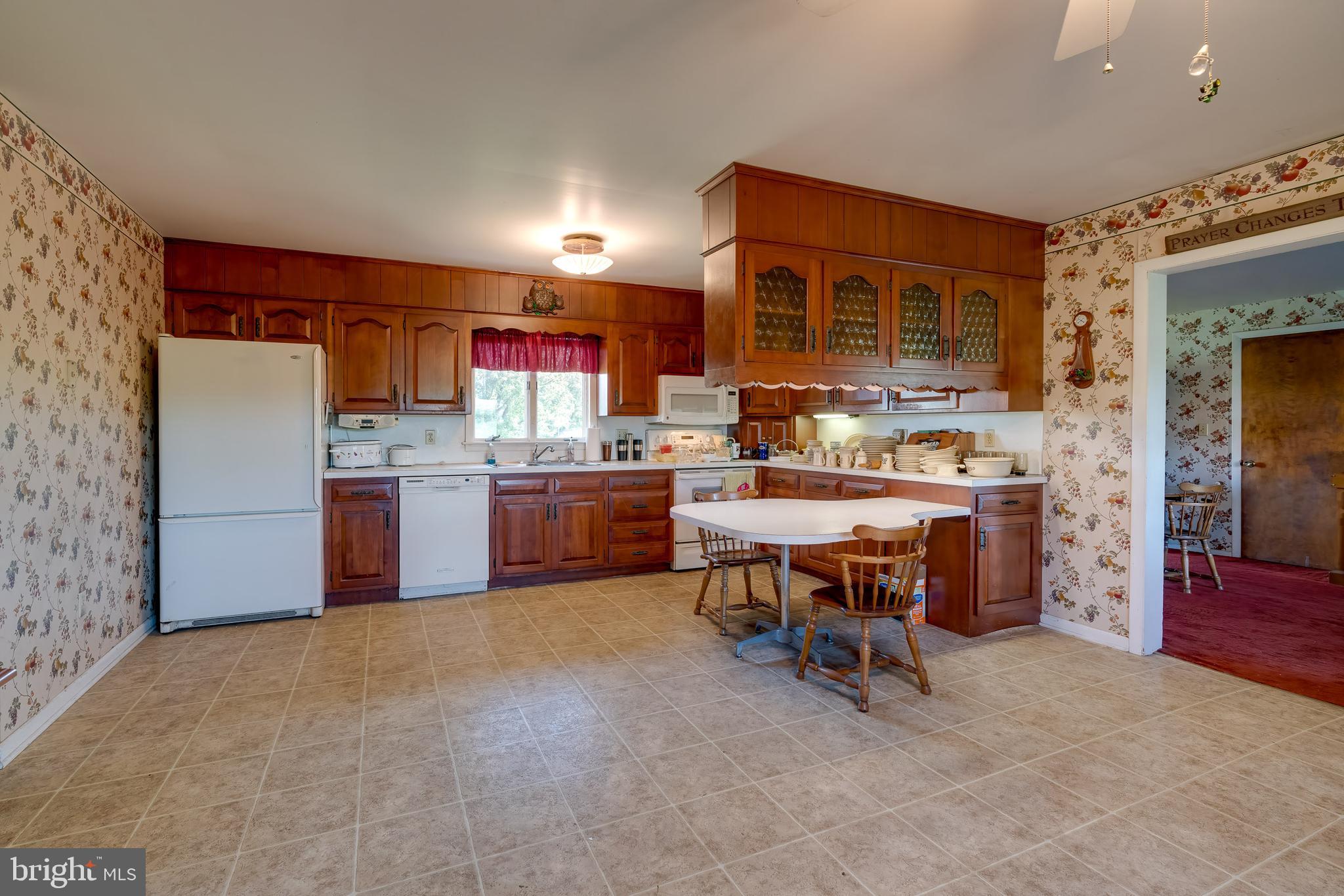 465 North Colebrook Road Manheim, PA 17545 - Photo 15 of 55