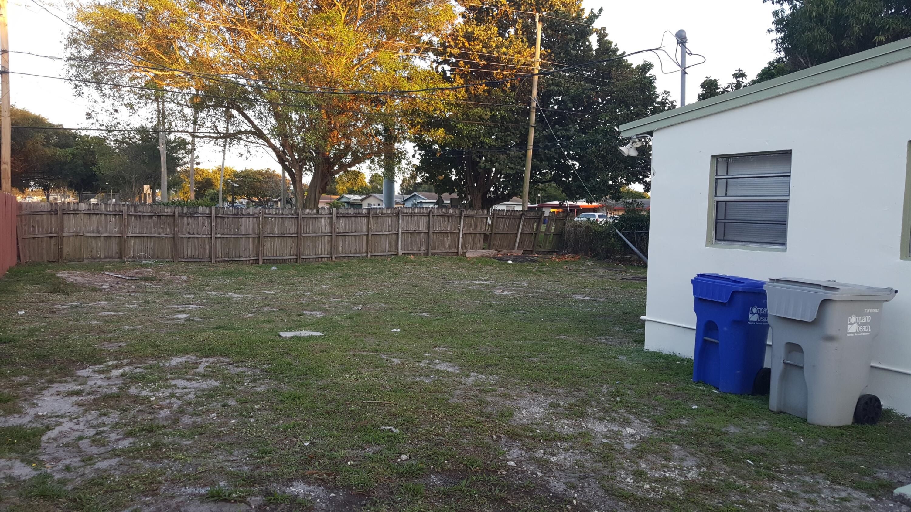 1548 Northwest 3rd Terrace Pompano Beach, FL 33060 - Photo 8 of 9 Side & Backyard