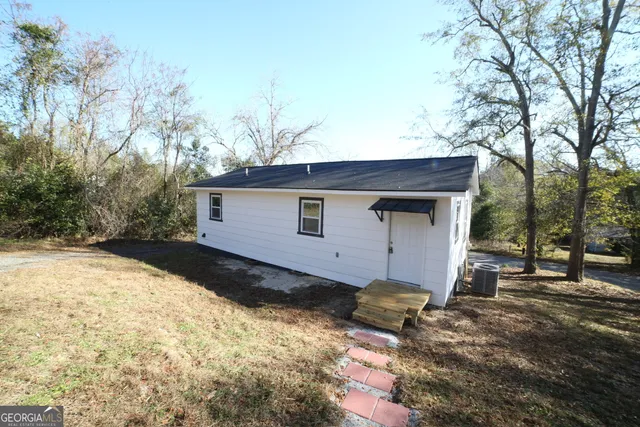 $135,000 | 67 North Collins Street, Reynolds, GA 31076