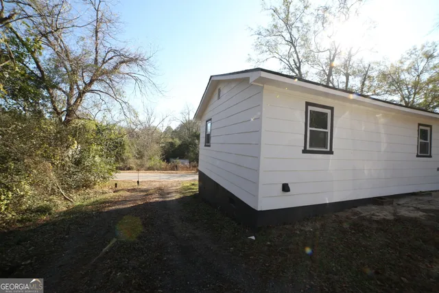 $135,000 | 67 North Collins Street, Reynolds, GA 31076