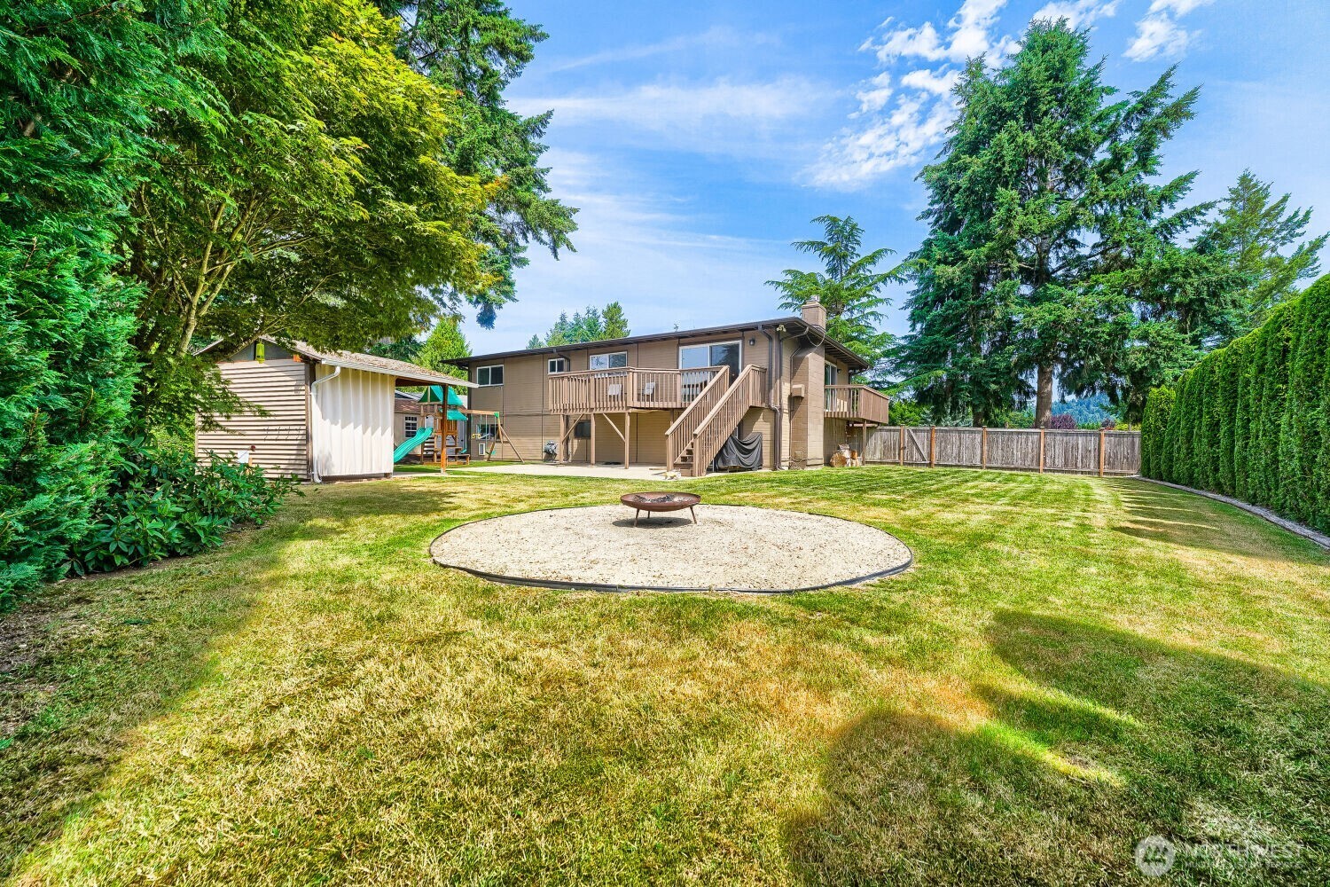 4437 Northeast 23rd Court Renton, WA 98059 - Photo 24 of 27