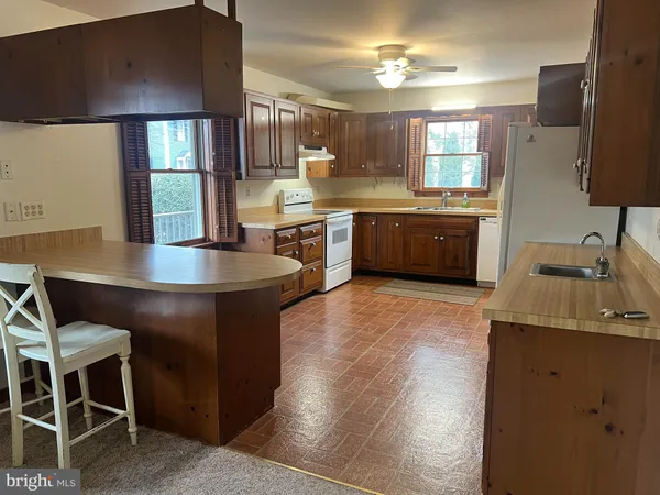 $2,000 | 100 Mulberry Street, St. Michaels, MD 21663