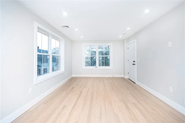 $695,000 | 29 Dunford Street, Providence, RI 02909