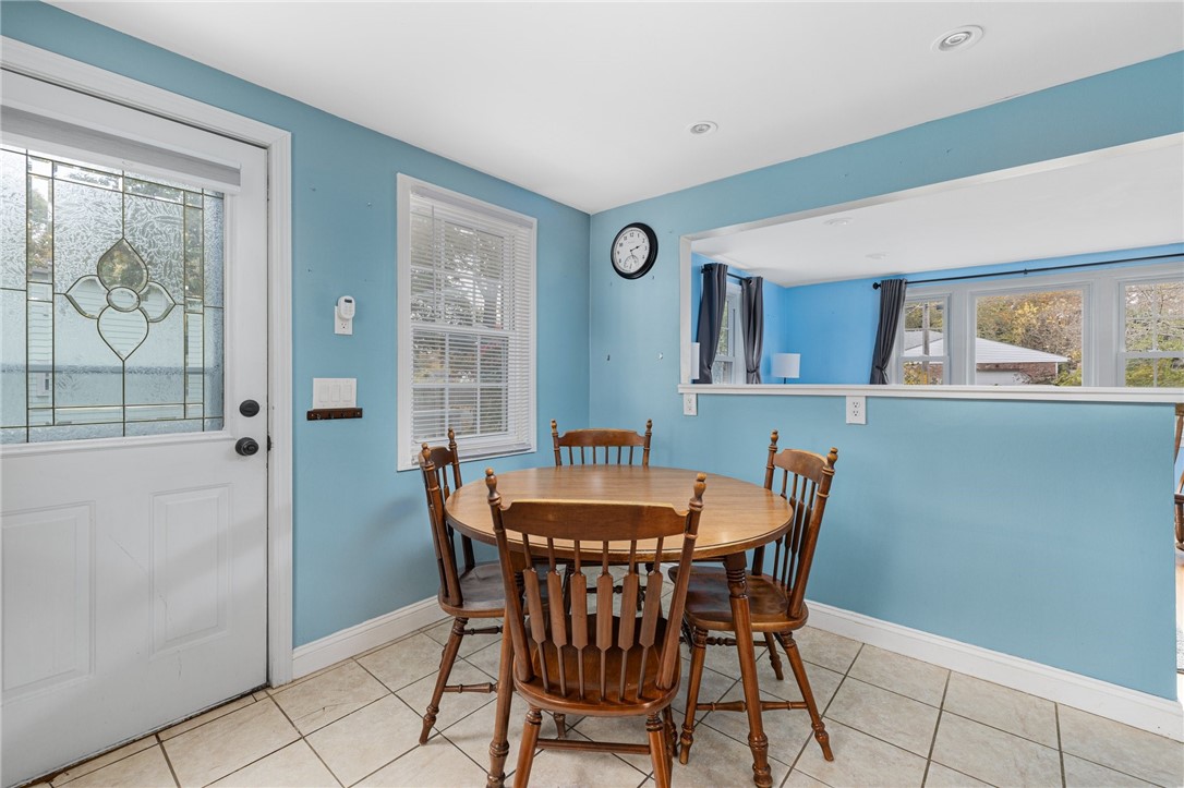 104 Horse Neck Road Warwick, RI 02889 - Photo 15 of 30 Gallery Image 15