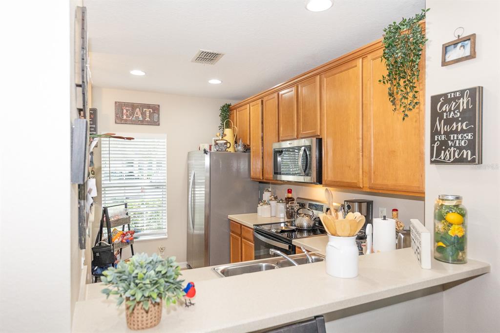 3664 Wilshire Way Road, Unit 261 Orlando, FL 32829 - Photo 11 of 27