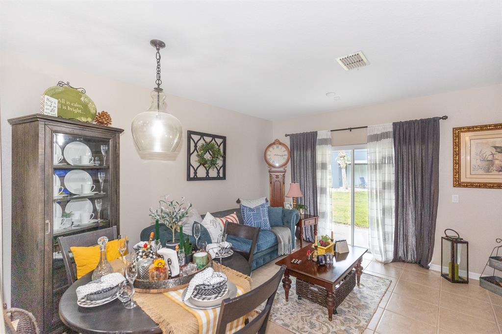 3664 Wilshire Way Road, Unit 261 Orlando, FL 32829 - Photo 14 of 27