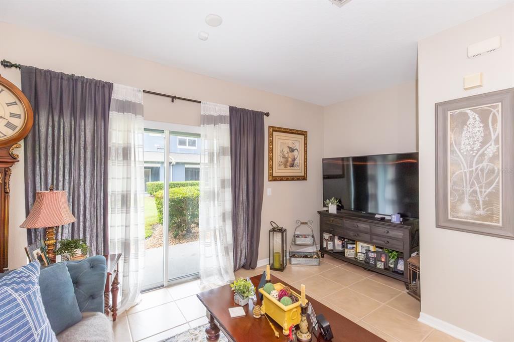 3664 Wilshire Way Road, Unit 261 Orlando, FL 32829 - Photo 15 of 27