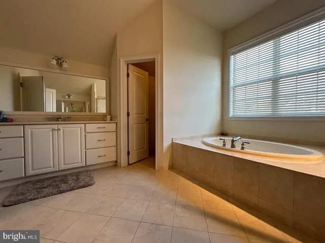 $5,500 | 124 Odyssey Drive, Wilmington, DE 19808