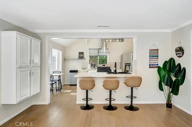 $7,500 | 14143 Hatteras Street, Sherman Oaks, CA 91401