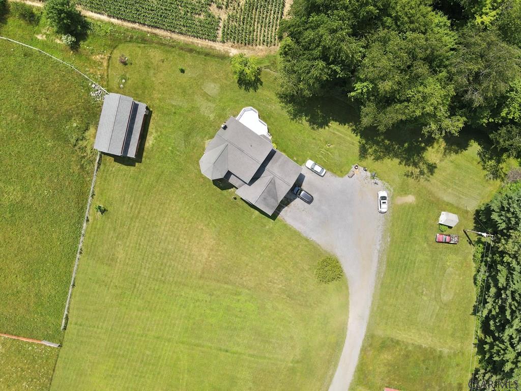 225 Stoney Fld Road Portage, PA 15946 - Photo 4 of 35