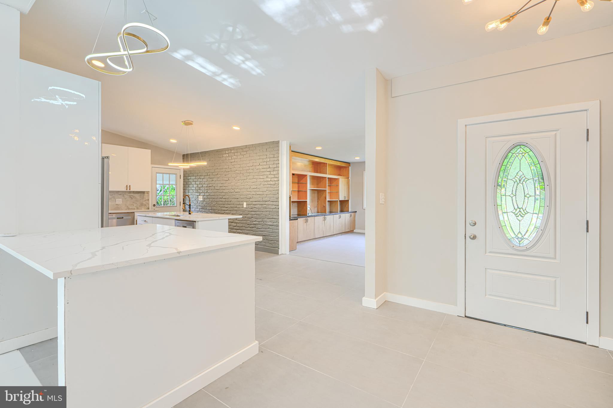 6200 Ivymount Road Baltimore, MD 21209 - Photo 6 of 71 a view of hallway with washer and dryer