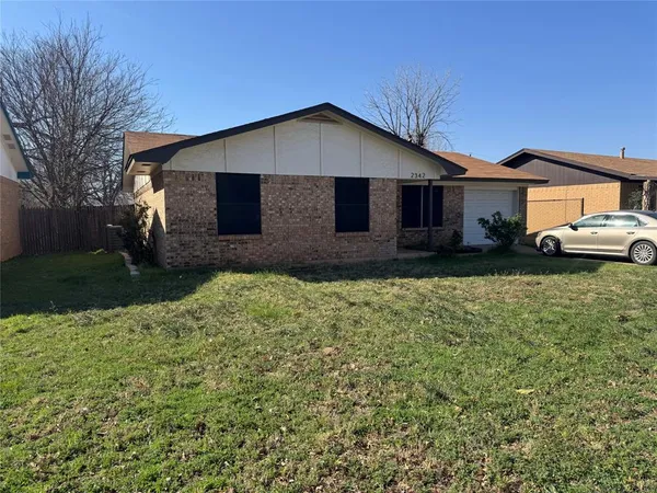 $2,895 | 2342 Westwood Drive, Abilene, TX 79603