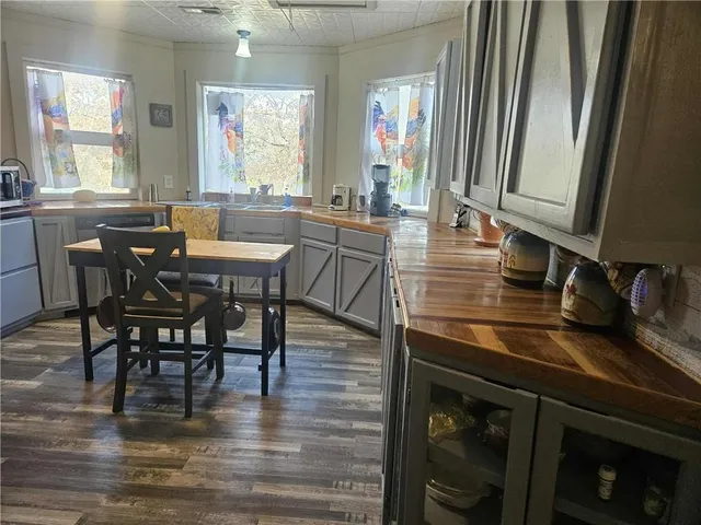 $199,000 | 83 Ash Drive, Mapleton, KS 66754