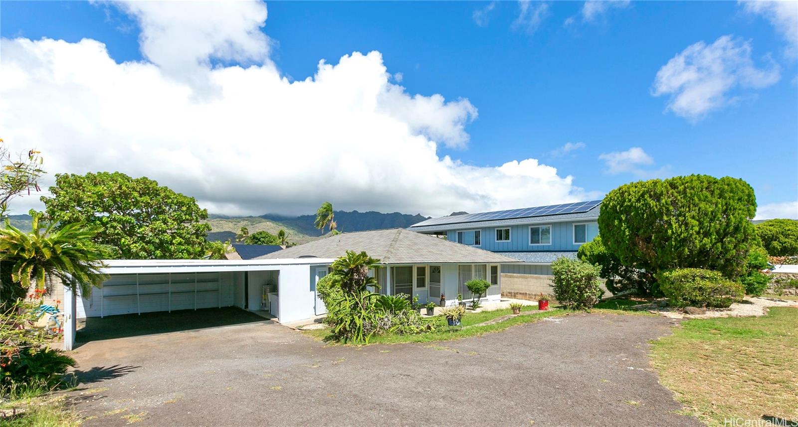 366 Lunalilo Home Road Honolulu, HI 96825 - Photo 1 of 1 front view of a house with a yard