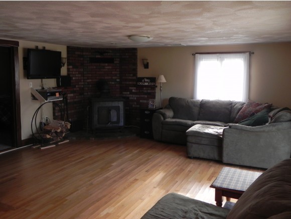 825 Berry River Road Barrington, NH 03825 - Photo 7 of 21