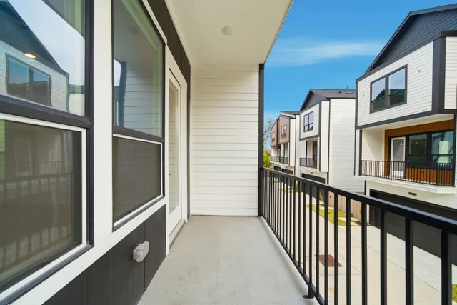 $2,650 | 4013 Griggs Road, Unit L, Houston, TX 77021