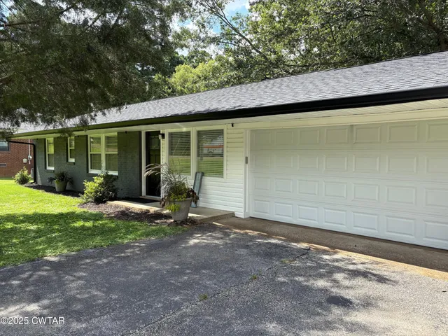 $265,000 | 875 Skyline Drive, Jackson, TN 38301