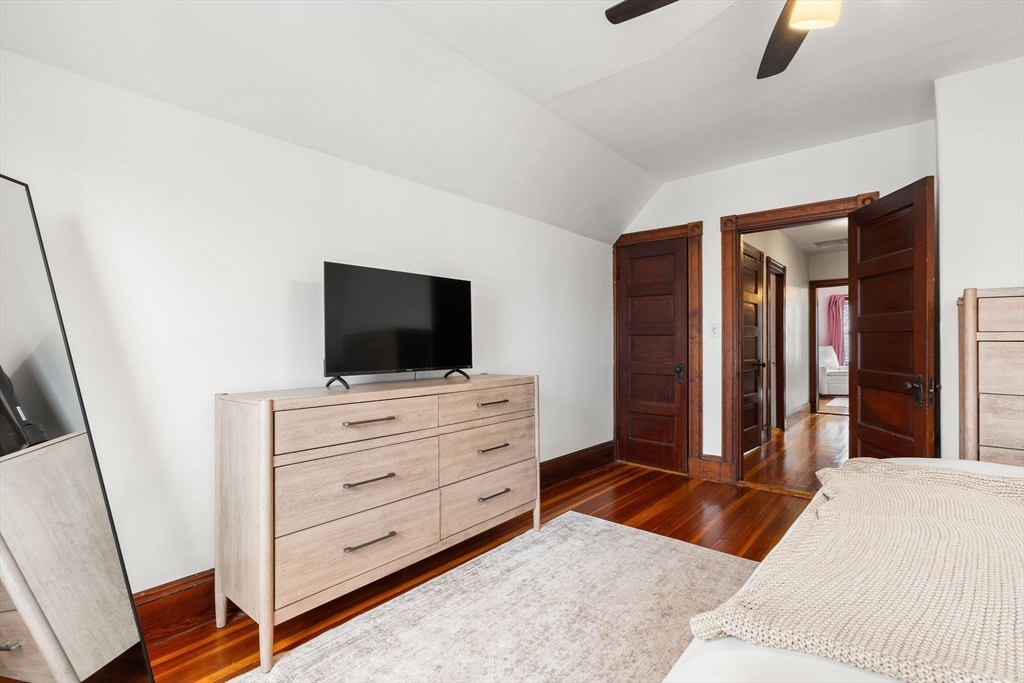 45 Edwin Street Boston, MA 02124 - Photo 17 of 38