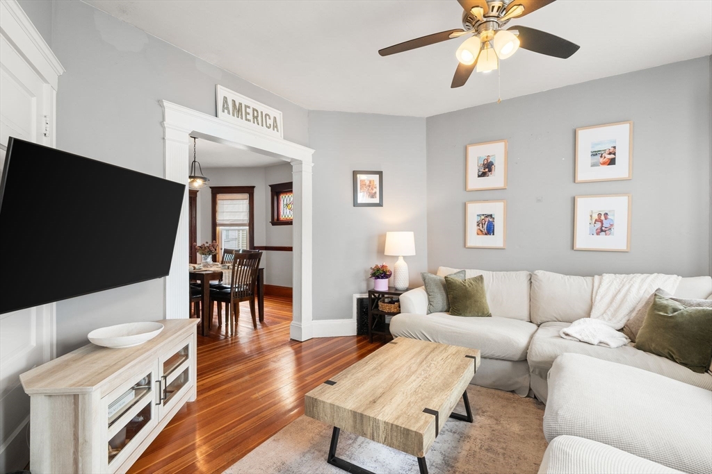 45 Edwin Street Boston, MA 02124 - Photo 5 of 38