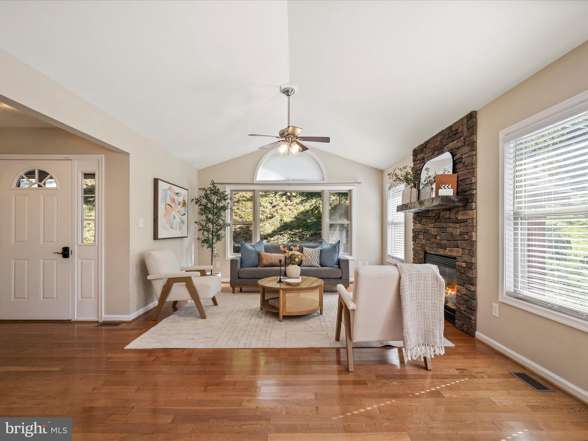 37 Salt Lick Road Front Royal, VA 22630 - Photo 7 of 41 Living Room