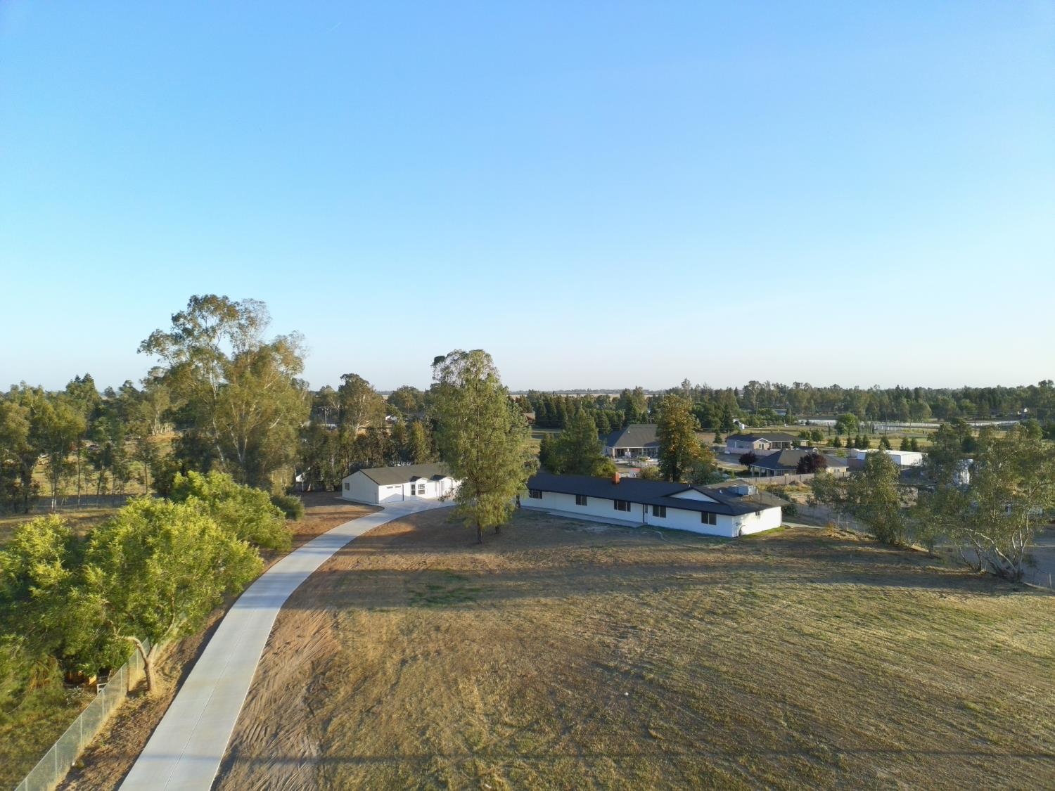 36610 Kenneth Avenue Madera, CA 93636 - Photo 8 of 38