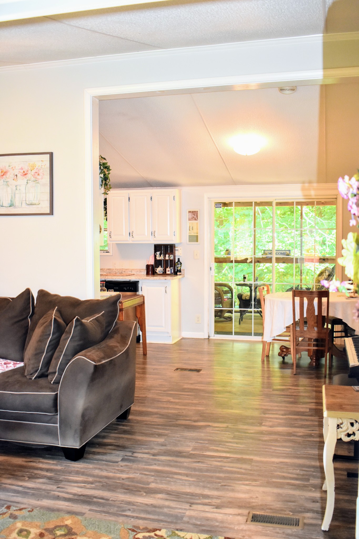 2630 Jernigans Branch Road Beechgrove, TN 37018 - Photo 5 of 17 a living room with furniture and large windows