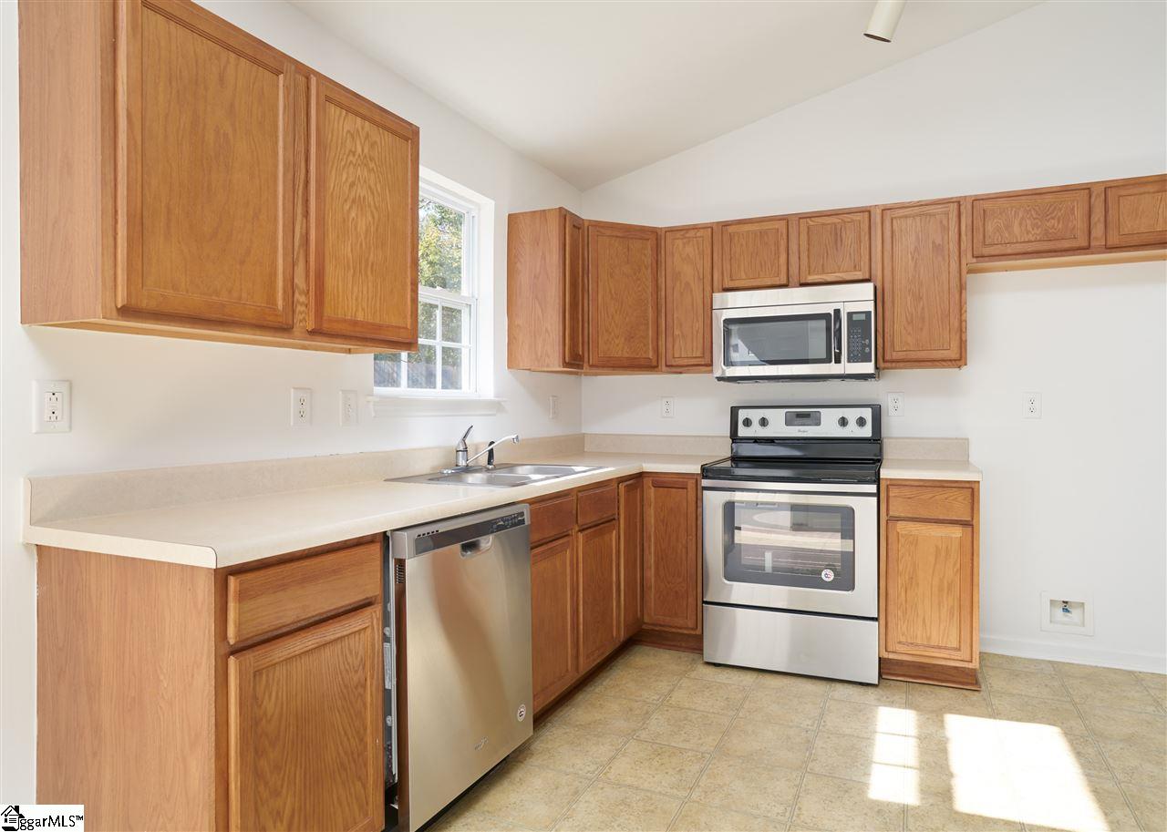 109 Pine Needle Road Piedmont, SC 29673 - Photo 9 of 27 Gallery Image 9